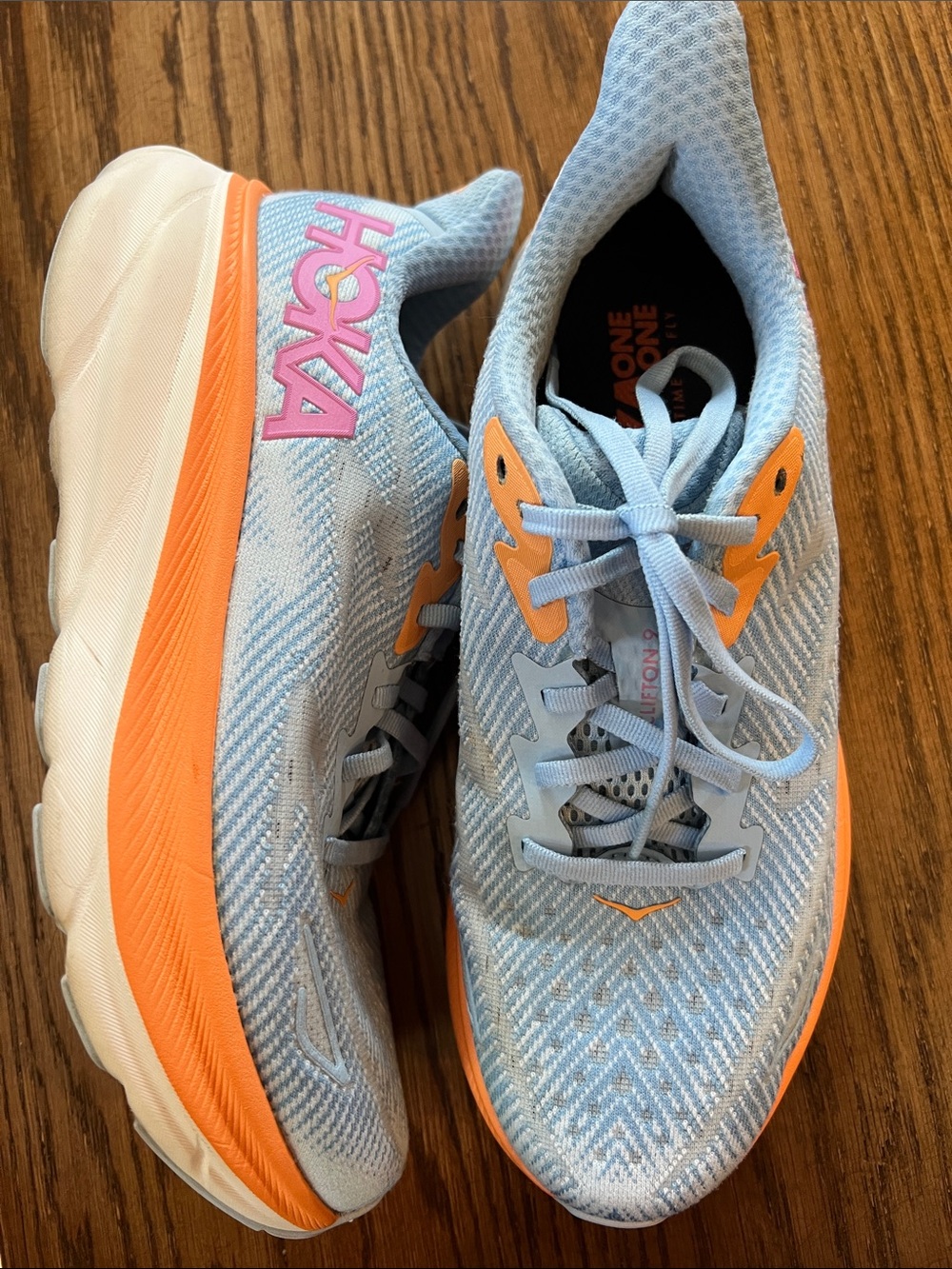 Hoka Women's Clifton 9